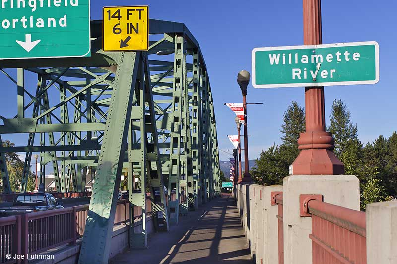 Bridge over Willamette River Eugene, OR September 2009