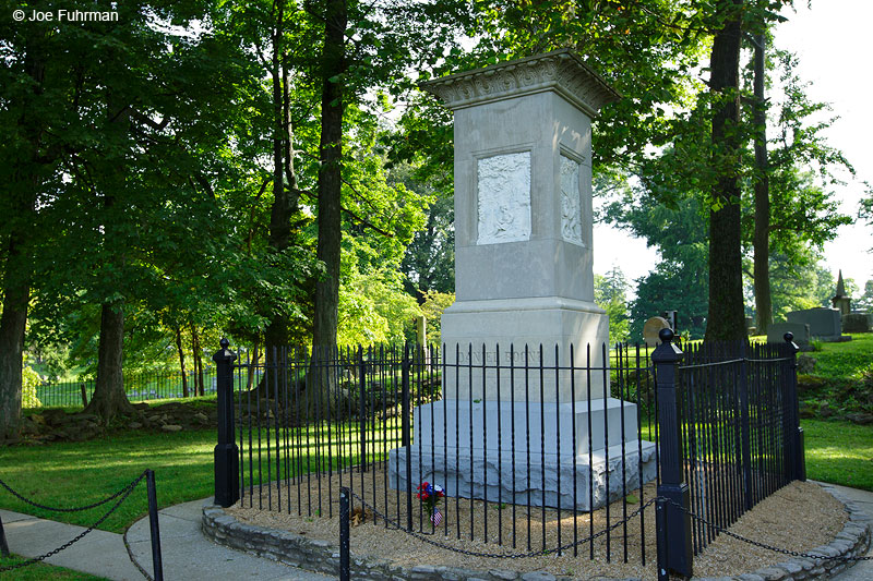 Frankfort Cemetery-Daniel Boone gravesiteFrankfort, KY   August 2015